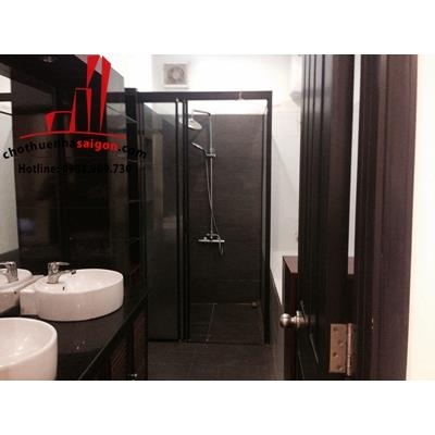 cần cho thuê villa quận phú nhuận, đường hồ biểu chánh giá cho thuê 2000$/tháng