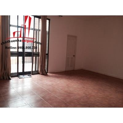 cần cho thuê villa quận phú nhuận, đường hồ biểu chánh giá cho thuê 2000$/tháng