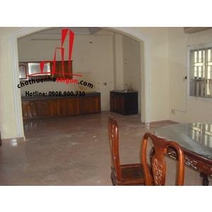 Cho thuê nhà quận Tân Bình, đường nội bộ khu sân bay, quận Tân Bình, Giá: 30 Triệu