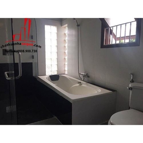 cho thuê biệt thự khu 204 nguyễn văn hưởng, quận 2, giá cho thuê:2000$/tháng