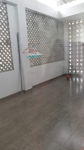 Cho thuê nhà nguyen căn quân 1.khu vip đường nguyễn văn nguyễn giá 40tr