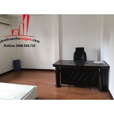 Cần cho thuê villa đường Thảo Điền, Quận 2, DT 600m2, giá 4200$/tháng
