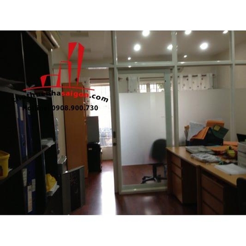 Cho thuê nhà quận 1, mặt tiền đường Tôn Đức Thắng