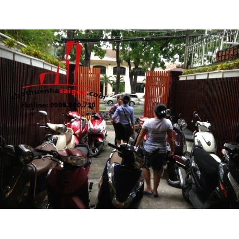 Cho thuê nhà quận 1, mặt tiền đường Tôn Đức Thắng