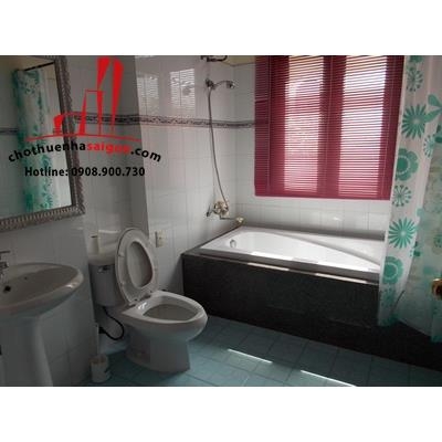 cho thuê villa quận 2,phường thảo điền giá cho thuê:2200$/tháng