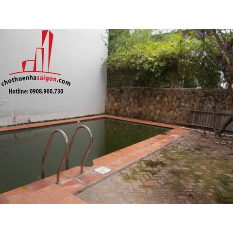 Cho thuê Villa Quận 2, khu Thảo Điền, giá 2000$