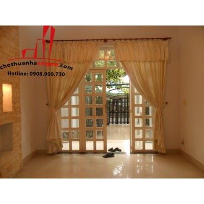 cho thuê biệt thự phường thảo điền quận 2, đường quốc hương, giá 2000$/tháng