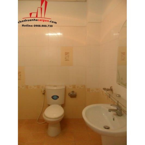 cho thuê biệt thự phường thảo điền quận 2, đường quốc hương, giá 2000$/tháng