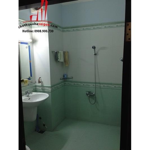 cần cho thuê nhà nguyên căn hẽm đường cách mạng tháng 8, quận 10, giá cho thuê 1500$/tháng