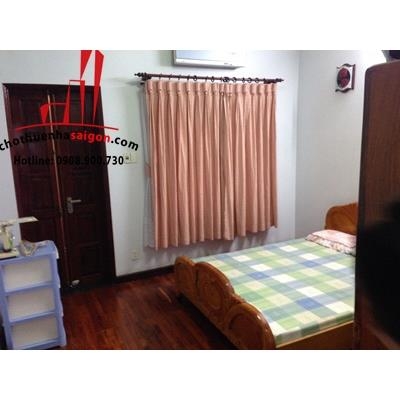 cần cho thuê nhà nguyên căn hẽm đường cách mạng tháng 8, quận 10, giá cho thuê 1500$/tháng