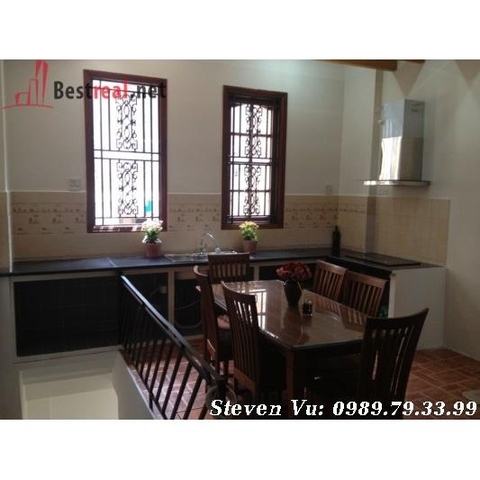 cho thuê biệt thự quận 1, đường bùi viện giá 1500$