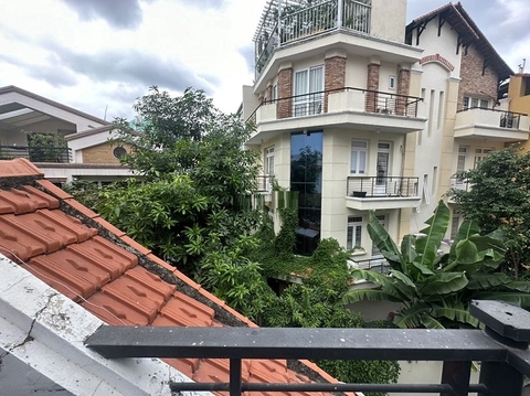 Cho thuê nhà hẻm xe hơi đường nguyễn cửu vân ,Phường 17, Quận Bình Thạnh