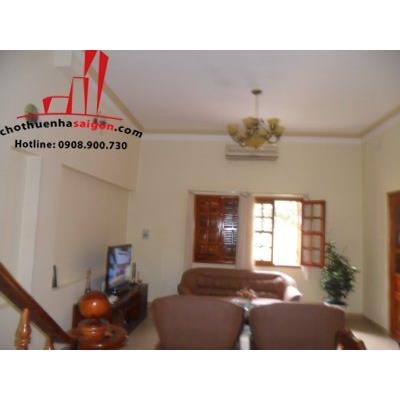 cho thuê biệt thự quận 2, biệt thự sân vườn,phường thảo điền giá 3000$