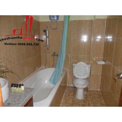 cho thuê biệt thự quận 2, biệt thự sân vườn,phường thảo điền giá 1700$