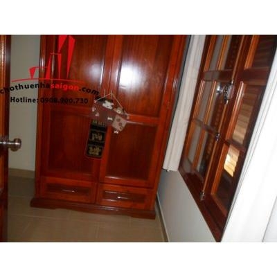 cho thuê biệt thự quận 2, biệt thự sân vườn,phường thảo điền giá 3000$