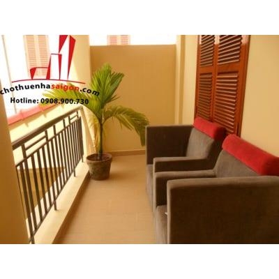 cho thuê biệt thự quận 2, biệt thự sân vườn,phường thảo điền giá 3000$