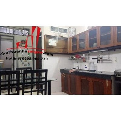 cần cho thuê nhà đẹp, hẽm đường đinh tiên hoàng quận 1, giá 800$/tháng