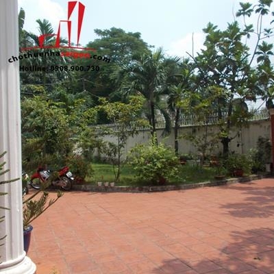 cần cho thuê biệt thự đường nguyễn ư dĩ quận 2, giá cho thuê:2700$/tháng net