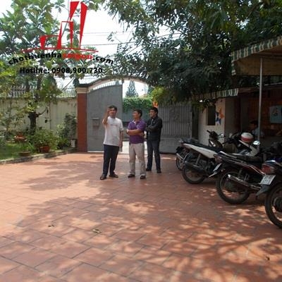 cần cho thuê biệt thự đường nguyễn ư dĩ quận 2, giá cho thuê:2700$/tháng net