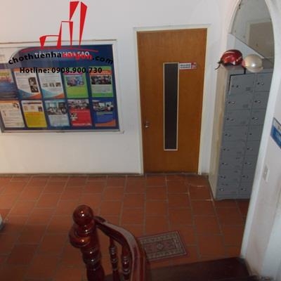 cần cho thuê biệt thự đường nguyễn ư dĩ quận 2, giá cho thuê:2700$/tháng net