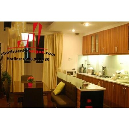 Cho thuê căn hộ Penthouse Central Garden, trung tâm Đại Lộ Võ Văn Kiệt, Quận 1.