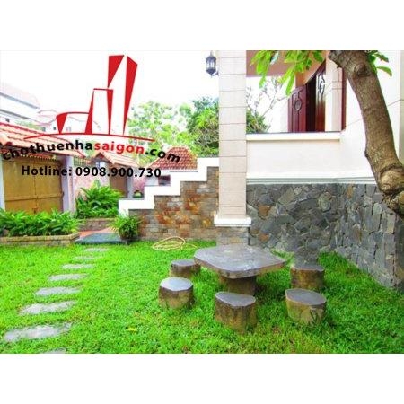 cho thuê biệt thự nguyên căn quận 2, đường nguyễn văn hưởng giá 4000$