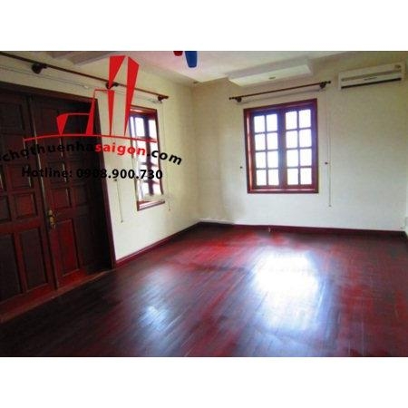 cho thuê biệt thự nguyên căn quận 2, đường nguyễn văn hưởng giá 4000$