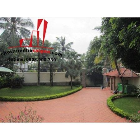 cho thuê biệt thự đường nguyễn ưng dĩ, quận 2, giá 5500$