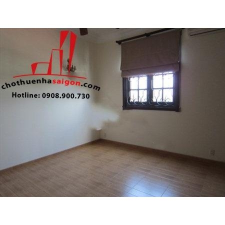 cho thuê biệt thự đường nguyễn ưng dĩ, quận 2, giá 5500$