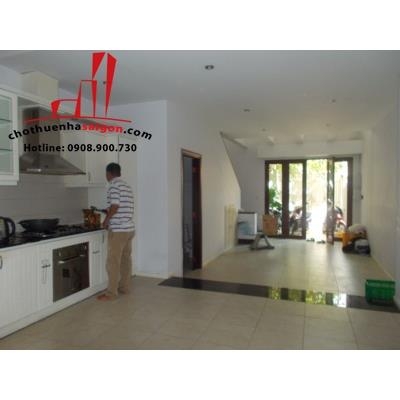 cần cho thuê villa quận 2, đường nguyễn văn hưởng giá cho thuê:1200$/tháng