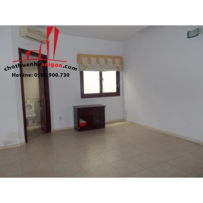 cần cho thuê villa quận 2, đường nguyễn văn hưởng giá cho thuê:1200$/tháng