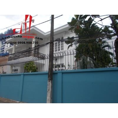 cần cho thuê biệt thự quận 2, phường thảo điền giá cho thuê:1800$/tháng