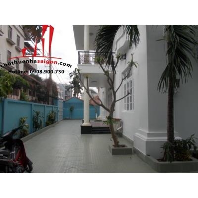 cần cho thuê biệt thự quận 2, phường thảo điền giá cho thuê:1800$/tháng
