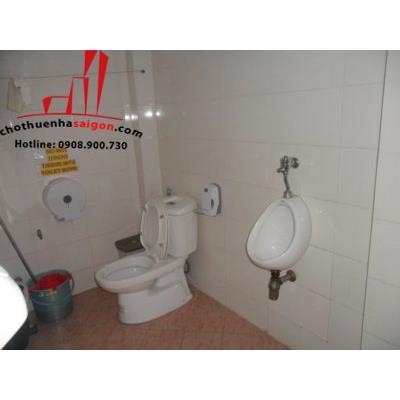 cho thuê tòa nhà nhà văn phòng đường nguyễn trọng tuyễn, quận phú nhuận, giá cho thuê:8000$/tháng