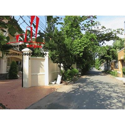 cho thuê nhà  quận 2, phường an phú  - sau lưng chung cư  The Vista