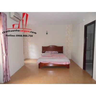 cho thuê biệt thự quận 2, đường trần não, giá 1500$/tháng