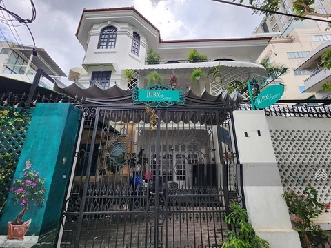 cho thuê biệt thự góc 3mt đường nguyễn cửu vân, p17, quận bình thạnh