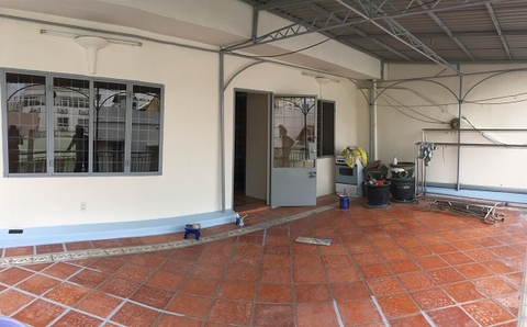 cho thuê villa đường võ thị sáu quận 1, giá cho thuê:2000$/tháng