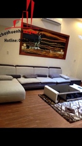 cho thuê villa phố đường nguyễn văn hưởng quận 2, giá cho thuê:1900$/tháng