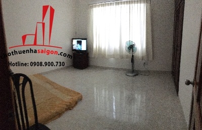 cần cho thuê villa trong hẽm đường đoàn thị điểm, quận phú nhuận, giá cho thuê:3500$/tháng