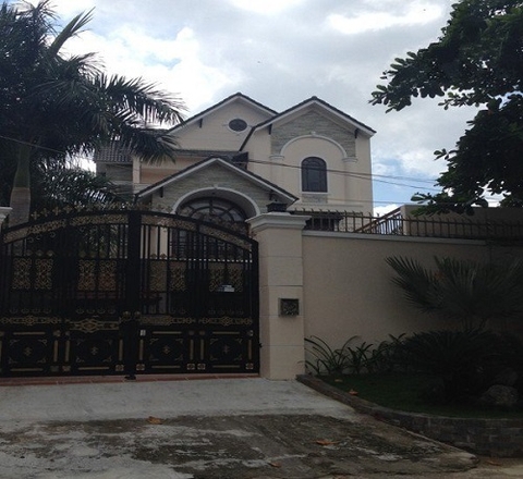 cho thuê villa quận 2, phường thảo điền giá cho thuê:3000$/tháng