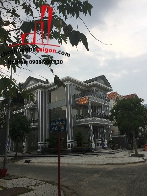 cần cho thuê villa góc 2 mặt tiền đường nội bộ trần não, quận 2, giá cho thuê:6500$/tháng