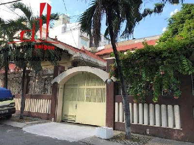 cần cho thuê villa ngay trung tâm quận 1, đường trần doãn khanh giá cho thuê:180tr/tháng