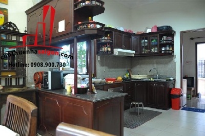 cần cho thuê villa mặt tiền đường nguyễn văn hưởng , phường thảo điền, quận 2, giá cho thuê:3500$/tháng