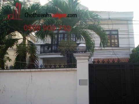 cần cho thuê villa đường nội bộ phường thảo điền quận 2, giá cho thuê:1700$/tháng