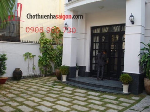 cần cho thuê villa đường nội bộ phường thảo điền quận 2, giá cho thuê:1700$/tháng