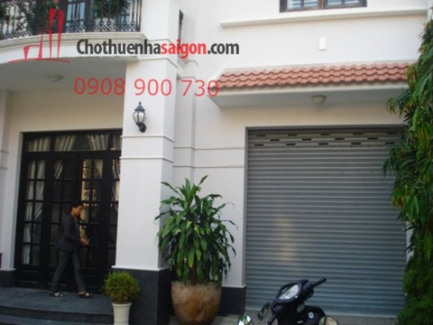 cần cho thuê villa đường nội bộ phường thảo điền quận 2, giá cho thuê:1700$/tháng
