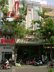 cho thuê tòa nhà mặt tiền đường phan xích long , quận phú nhuận giá cho thuê:14.000$/tháng