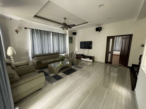 cho thuê villa quận tân bình , đường sông thao giá 85tr/tháng