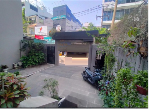 cho thuê nhà quận bình thạnh, mặt tiền đường  nguyễn cửu vân giá 160tr/tháng